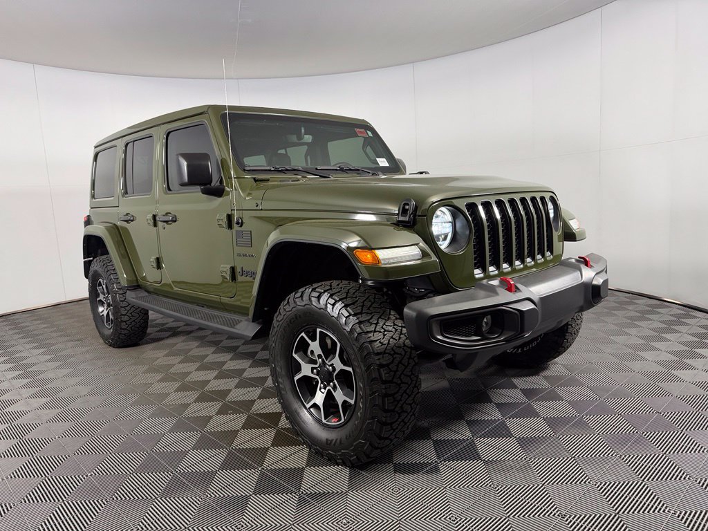 Used 2023 Jeep Wrangler Unlimited Sahara AWD/4WD image 3