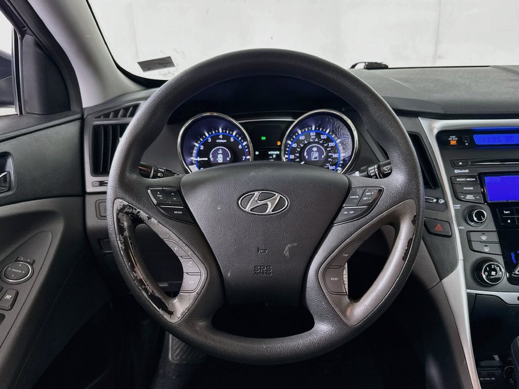 Used 2013 Hyundai Sonata GLS w/ Popular Equipment Pkg FWD image 11