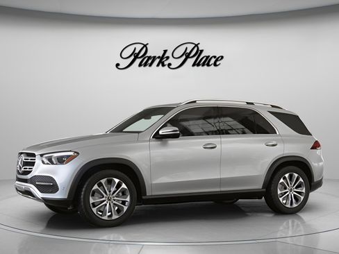 Used 2021 Mercedes-Benz GLE 350 image 3
