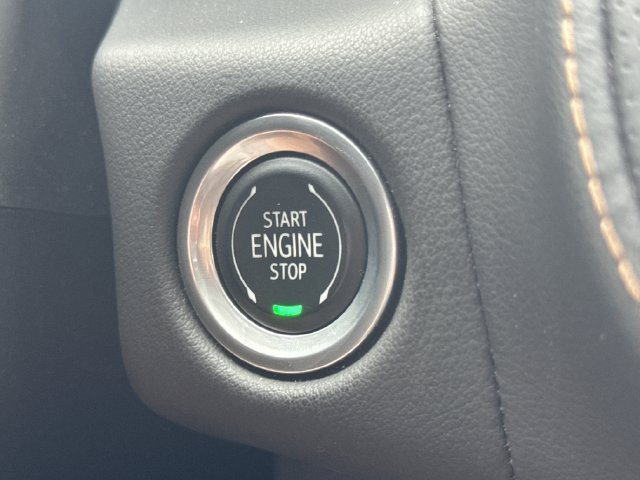 Used 2023 GMC Yukon AT4 w/ AT4 Premium Plus Package AWD/4WD image 20