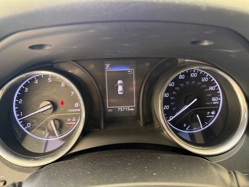 Used 2020 Toyota Camry LE w/ Carpet Mat Package FWD image 20