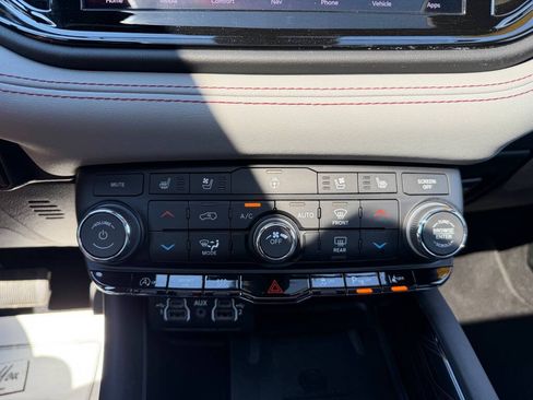 Used 2024 Dodge Durango Citadel AWD/4WD image 27