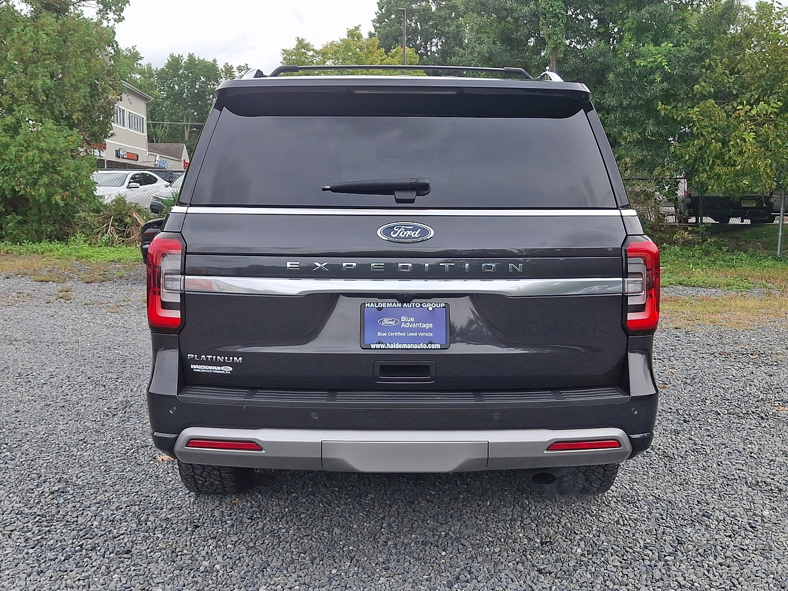 Certified 2023 Ford Expedition Platinum AWD/4WD image 6