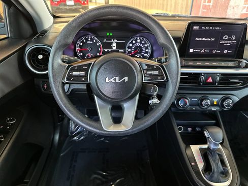 Certified 2023 Kia Forte LXS FWD image 18
