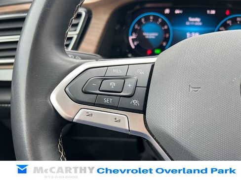 Used 2024 Volkswagen Atlas SE image 11