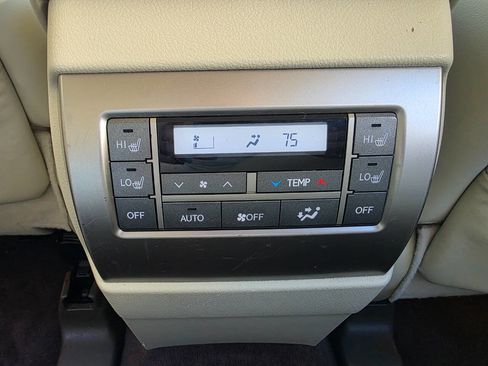 Used 2013 Lexus GX 460 image 30