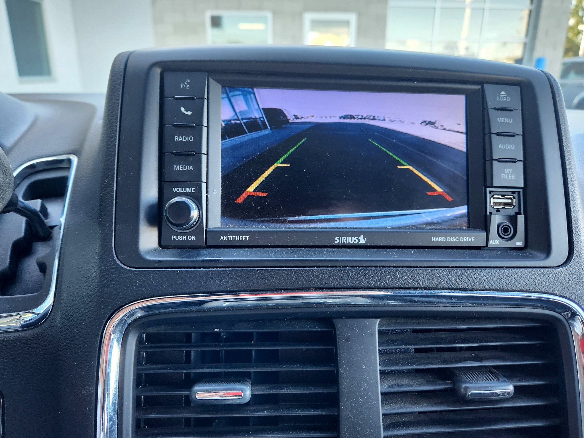 Used 2019 Dodge Grand Caravan SXT FWD image 26