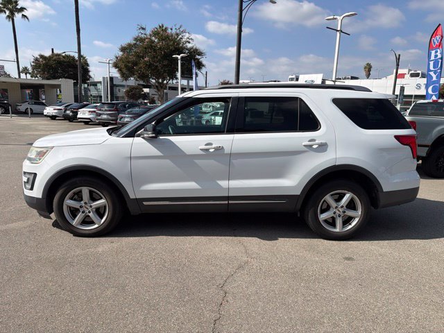 Used 2016 Ford Explorer XLT AWD/4WD image 4