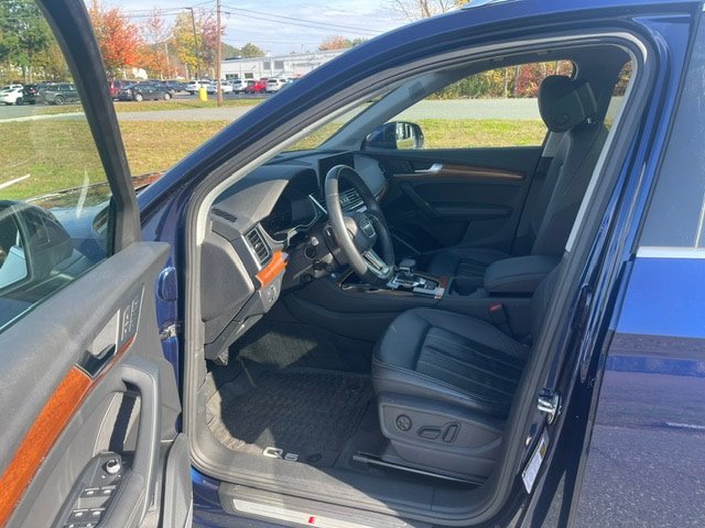 Used 2023 Audi Q5 2.0T Premium Plus w/ Premium Plus Package AWD/4WD image 8