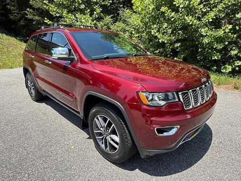 Used 2019 Jeep Grand Cherokee Limited AWD/4WD image 4