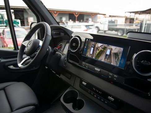 New 2026 Mercedes-Benz Sprinter 144 Cargo image 16