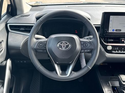 New 2026 Toyota Corolla Cross LE AWD/4WD image 12