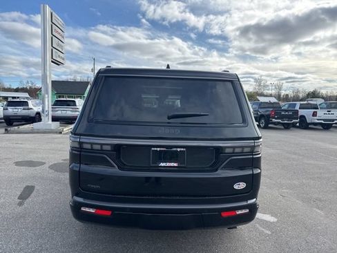 New 2026 Jeep Grand Wagoneer Limited w/ Premium Group II AWD/4WD image 3