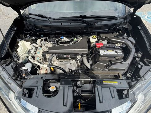 Used 2018 Nissan Rogue SL w/ Premium Package AWD/4WD image 24