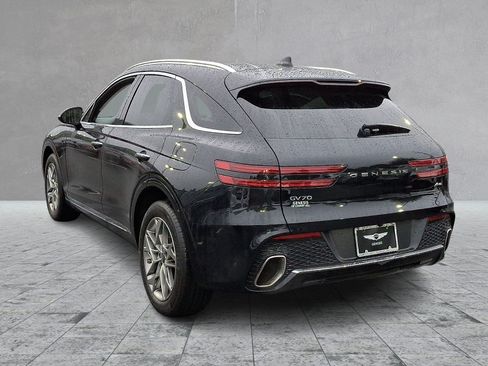 Used 2022 Genesis GV70 2.5T w/ Advanced Package AWD/4WD image 4