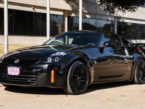 Used 2006 Nissan 350Z Touring w/ (N93) Cargo Convenience Pkg image 59