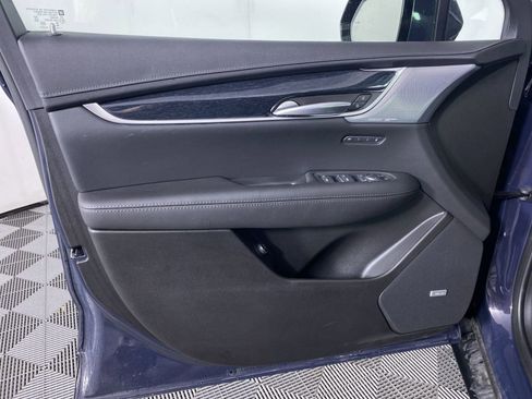 New 2025 Cadillac XT5 Premium Luxury w/ Technology Package AWD/4WD image 12