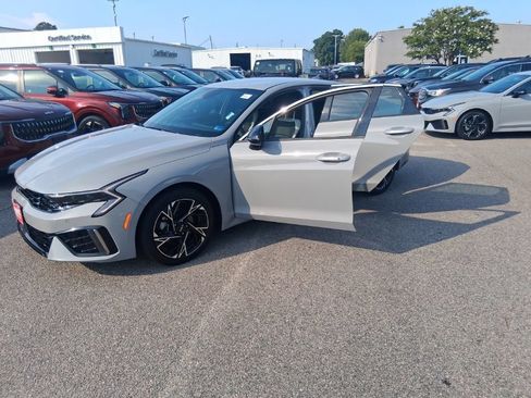 Certified 2025 Kia K5 GT-Line FWD image 17
