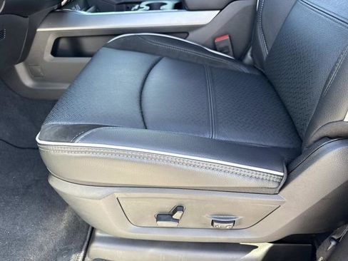 New 2026 RAM 2500 Laramie w/ Night Edition image 19