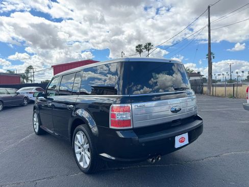 Used 2011 Ford Flex Limited FWD image 5