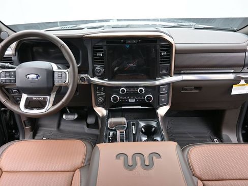 New 2025 Ford F150 King Ranch w/ FX4 Off-Road Package image 16