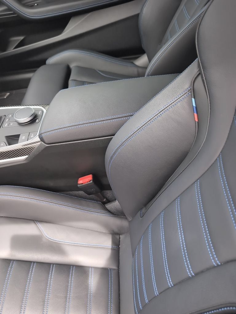 Used 2024 BMW M2 w/ Lighting Package RWD image 4