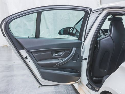 Used 2015 BMW M3 image 61