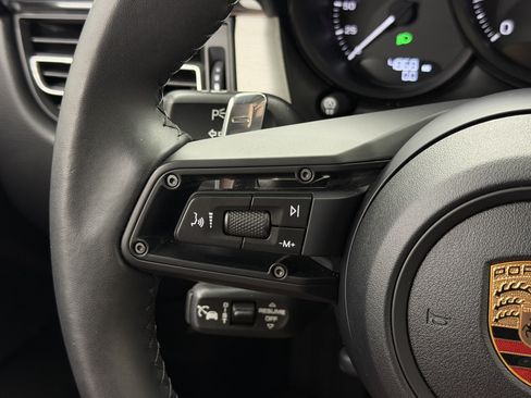 Certified 2026 Porsche Macan AWD/4WD image 51