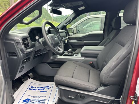 New 2026 Ford F150 XLT w/ Equipment Group 302A MID AWD/4WD image 22