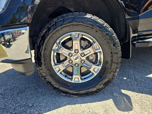 Used 2021 Ford F150 Lariat image 29