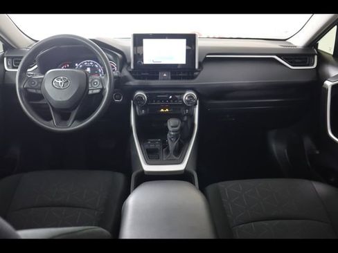 Used 2023 Toyota RAV4 XLE w/ Convenience Package FWD image 16