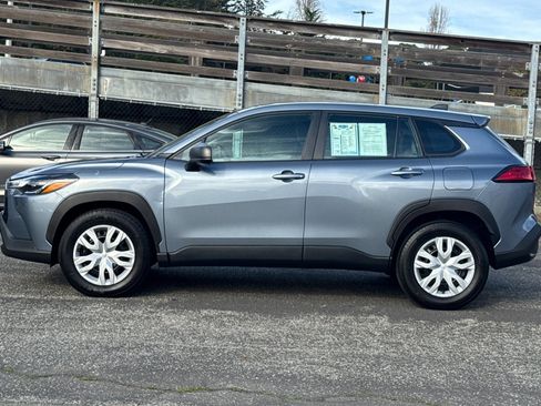 Used 2022 Toyota Corolla Cross L image 7
