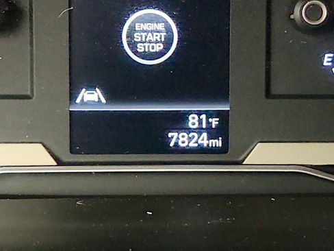 Used 2024 Hyundai Santa Cruz SEL AWD/4WD image 15