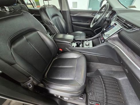 Certified 2021 Jeep Grand Cherokee L Limited AWD/4WD image 24