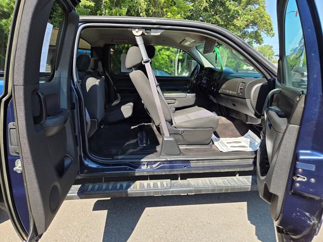 Used 2011 Chevrolet Silverado 1500 LT w/ All-Star Edition AWD/4WD image 39