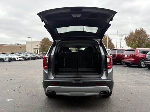 Used 2020 GMC Acadia SLE w/ Driver Convenience Package image 5