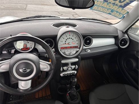 Used 2009 MINI Cooper Clubman Hardtop FWD image 10