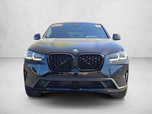Certified 2025 BMW X4 xDrive30i w/ Convenience Package AWD/4WD image 2