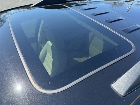 Used 2021 GMC Acadia Denali w/ Denali Ultimate Package image 7