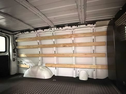 Used 2024 GMC Savana 2500 w/ Driver Convenience Package image 70