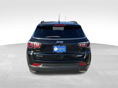 Used 2022 Jeep Compass Latitude image 5