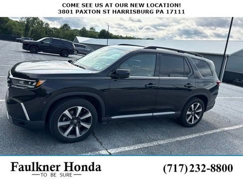 Used 2023 Honda Pilot Elite image 1