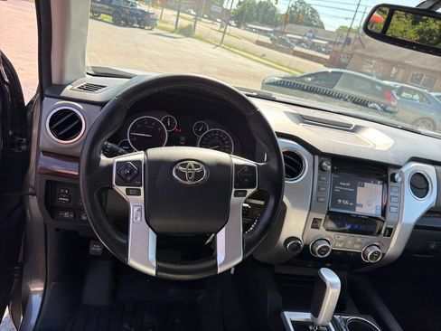 Used 2016 Toyota Tundra Limited w/ Tundra Package #1 AWD/4WD image 28