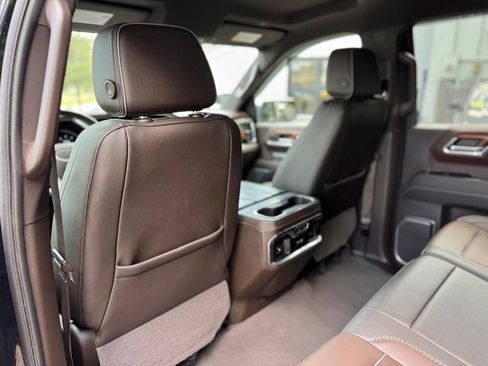 Used 2023 GMC Sierra 1500 Denali w/ Technology Package AWD/4WD image 22