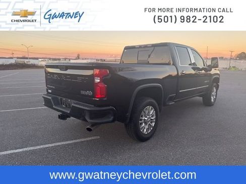 Used 2022 Chevrolet Silverado 2500 High Country image 6