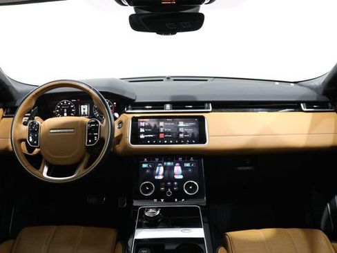 Used 2018 Land Rover Range Rover Velar R-Dynamic HSE AWD/4WD image 13