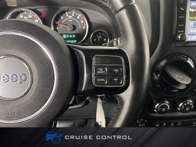 Used 2015 Jeep Wrangler Unlimited Sahara w/ Dual Top Group AWD/4WD image 22