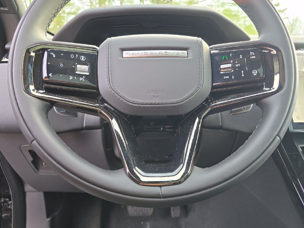 New 2026 Land Rover Range Rover Velar S AWD/4WD image 40