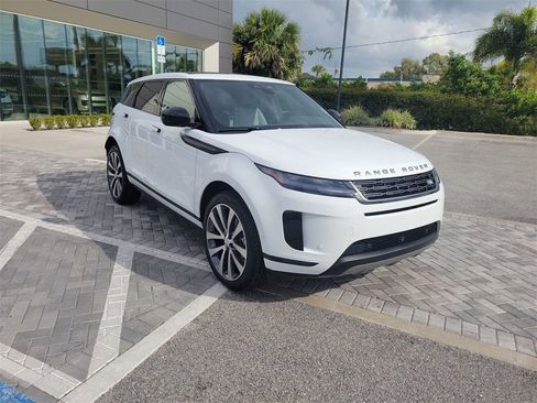 New 2026 Land Rover Range Rover Evoque S image 7