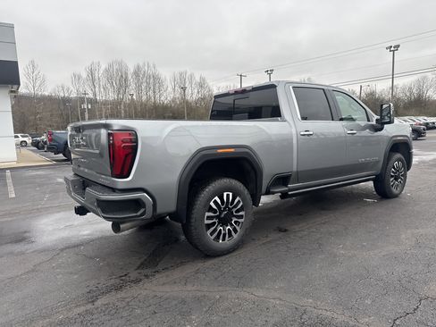 New 2026 GMC Sierra 2500 Denali Ultimate AWD/4WD image 3